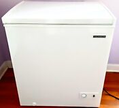 5 Cu Ft Thomson Chest Household Freezer Tfrf520 Sm Upright White 33 In Light